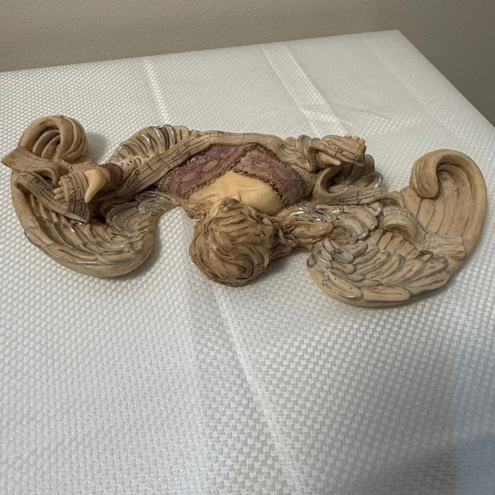 Vtg 1997 UDC United Design Angel Music Scroll Wall Plaque Resin 14